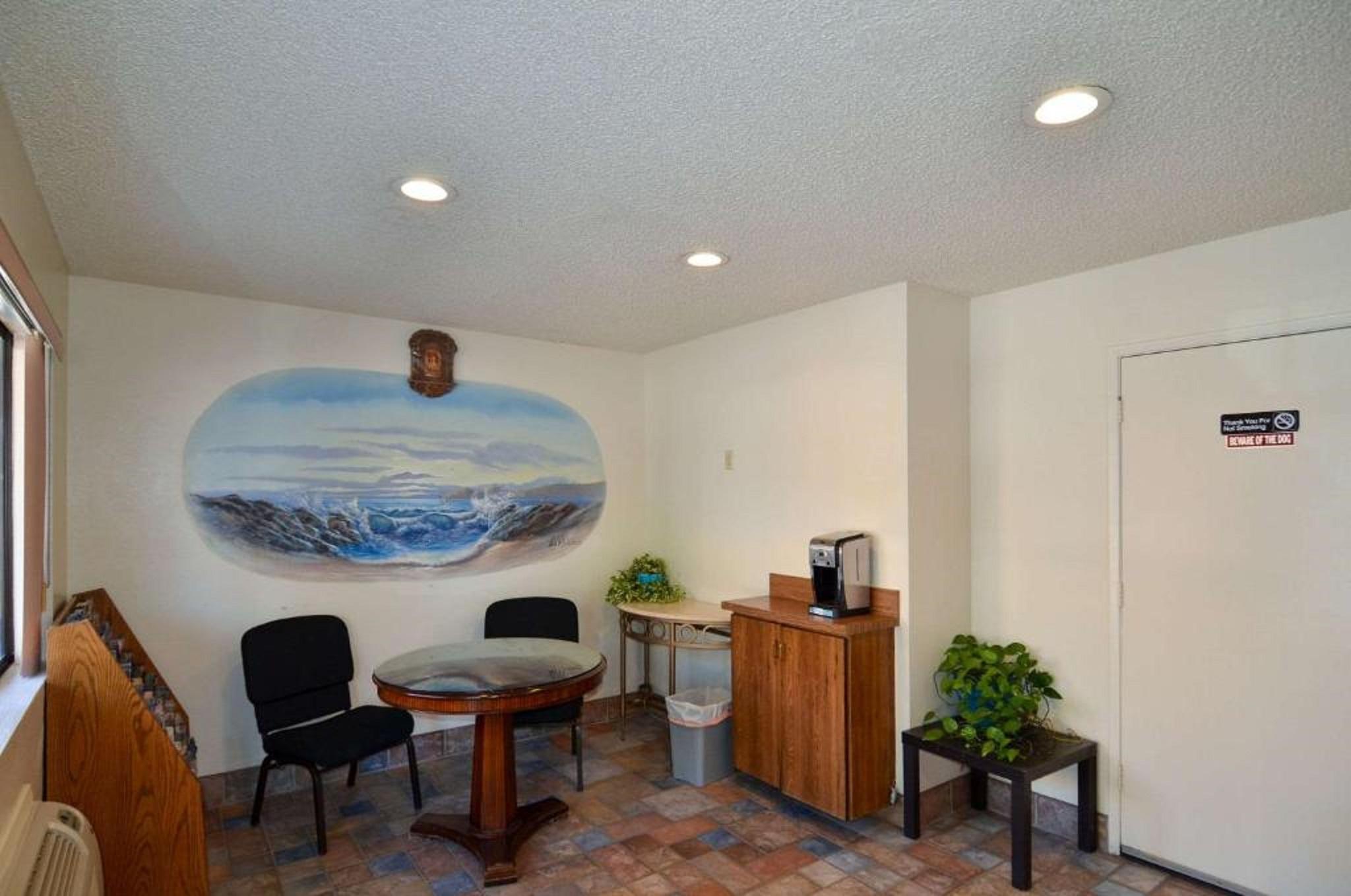 Beyond Stay Hotel Victorville Downtown Exterior foto