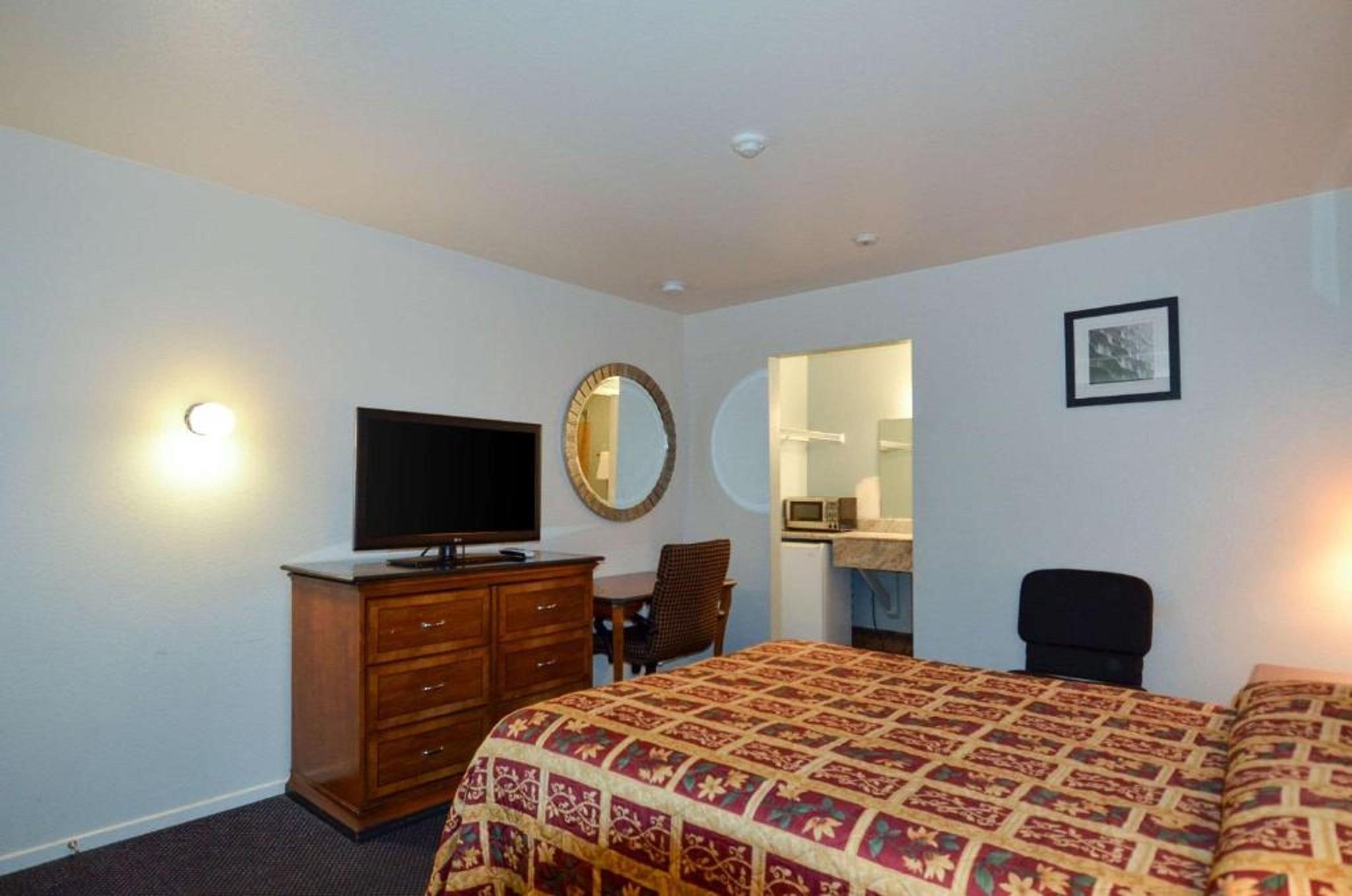 Beyond Stay Hotel Victorville Downtown Exterior foto